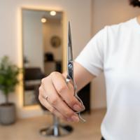 Mina Umi Hair Cutting Scissors (SKU: MIN-UMI-C45)